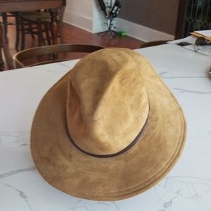 Suede hat